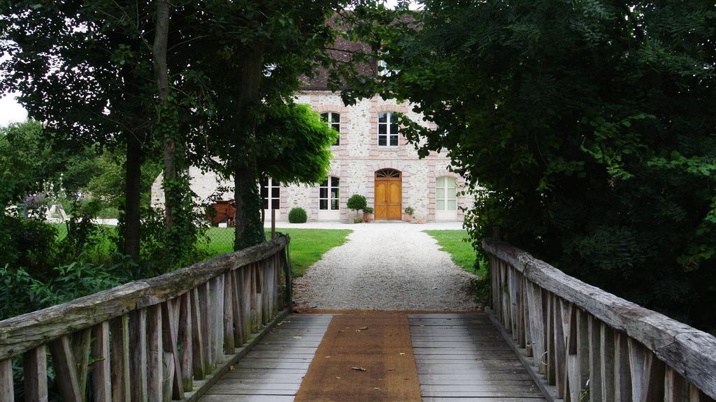 Le Chateau De Mon Pere Villiers-aux-Corneilles Eksteriør billede